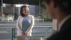 ông chồng yếu không làm lên đỉnh, vợ lên mạng tìm trai trẻ chịch khỏe